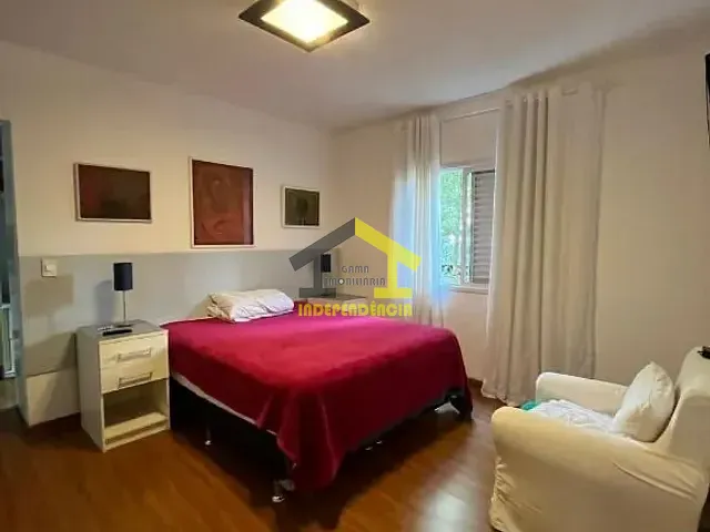 Casa com 600m² 4 quartos e 7 banheiros, à venda, no bairro Jardim do Golf I em Jandira