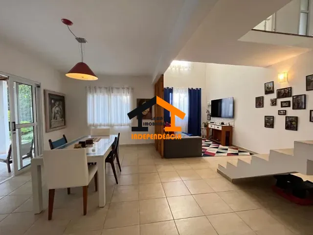 Casa com 600m² 4 quartos e 7 banheiros, à venda, no bairro Jardim do Golf I em Jandira