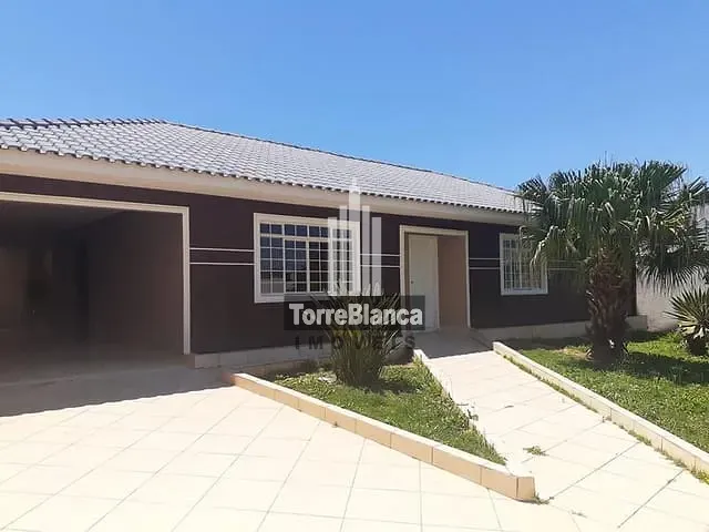 Casa com 160m² 3 quartos e 1 banheiro, à venda, no bairro Uvaranas em Ponta Grossa