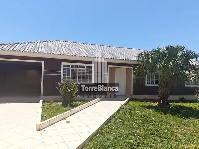 Casa com 160m² 3 quartos e 1 banheiro, à venda, no bairro Uvaranas em Ponta Grossa