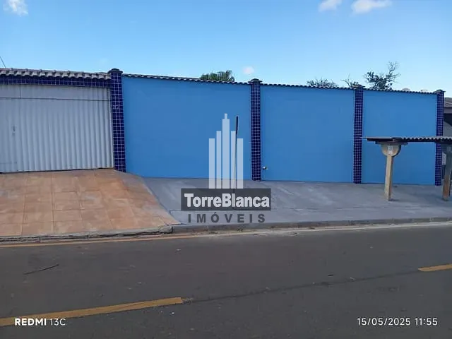 Casa com 160m² 3 quartos e 1 banheiro, à venda, no bairro Uvaranas em Ponta Grossa