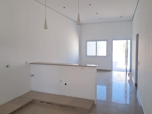 Casa 2 quartos e 2 banheiros, à venda, no bairro Residencial Quinta dos Vinhedos em Bragança Paulista