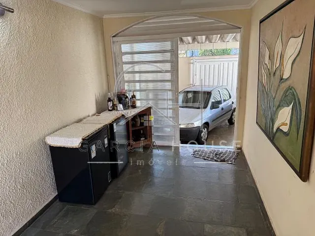 Casa com 250m² 5 quartos e 3 banheiros, à venda, no bairro Independência em Ribeirão Preto