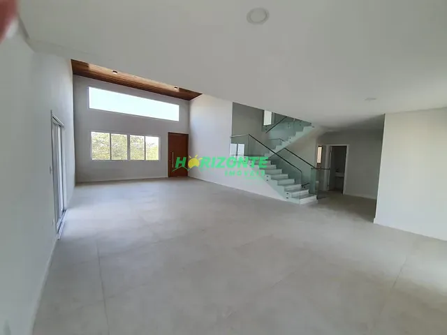 Casa com 540m² 5 quartos e 6 banheiros, à venda ou para alugar, no bairro Urbanova em São José dos Campos