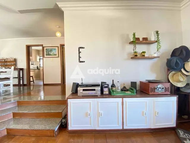 Sobrado com 603m² 4 quartos e 4 banheiros, para alugar, no bairro Estrela em Ponta Grossa