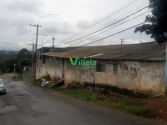 Casa com 150m² 3 quartos e 2 banheiros, à venda, no bairro Jardim Pinheirinho em Itaquaquecetuba