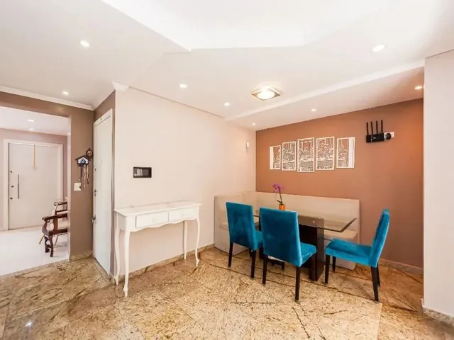 Casa com 187m² 4 quartos e 4 banheiros, à venda, no bairro Santa Felicidade em Curitiba