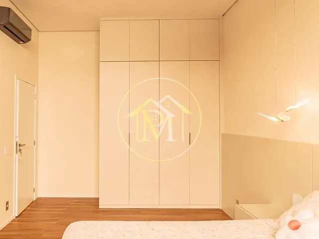 Casa com 1000m² 3 quartos e 5 banheiros, à venda, no bairro Parque Ecoresidencial Fazenda Jequitibá em Sorocaba