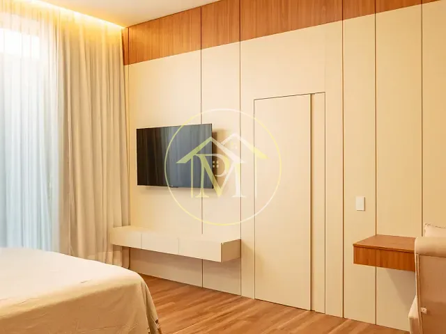 Casa com 1000m² 3 quartos e 5 banheiros, à venda, no bairro Parque Ecoresidencial Fazenda Jequitibá em Sorocaba