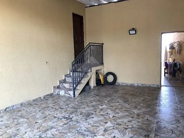 Casa com 230m² 2 quartos e 1 banheiro, à venda, no bairro Jardim Zaira em Mauá
