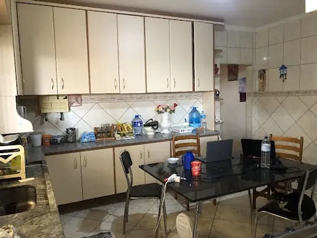 Casa com 230m² 2 quartos e 1 banheiro, à venda, no bairro Jardim Zaira em Mauá