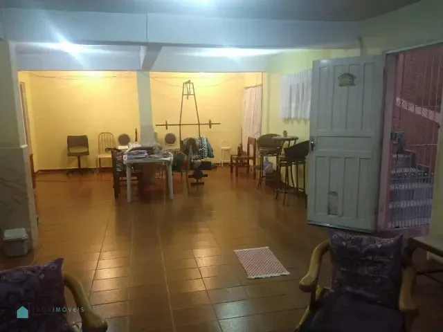 Casa com 250m² 9 quartos e 5 banheiros, à venda, no bairro Parque São Luís em São Paulo