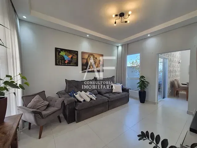 Casa com 250m² 3 quartos e 3 banheiros, à venda, no bairro Jardim Oásis em Taubaté