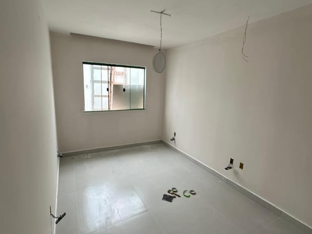 Casa 3 quartos e 3 banheiros, à venda, no bairro Lagoa em Macaé