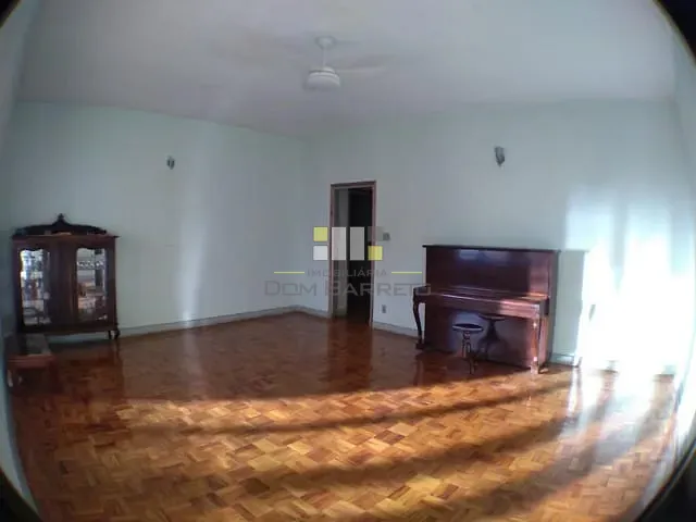 Casa à venda, no bairro Centro em Sumaré