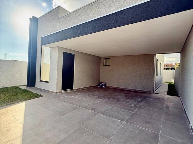 Casa com 98m² 3 quartos e 2 banheiros, à venda, no bairro Cará-cará em Ponta Grossa