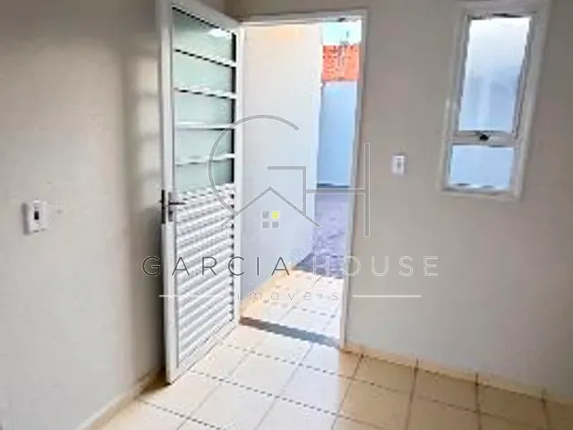 Casa com 160m² 2 quartos e 1 banheiro, à venda, no bairro Jardim Cristo Redentor em Ribeirão Preto