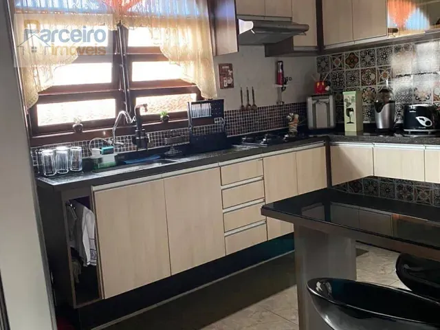 Casa 3 quartos e 2 banheiros, à venda, no bairro Vila Franci em São Paulo