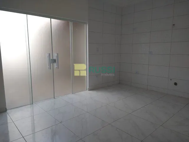 Casa com 150m² 3 quartos e 2 banheiros, à venda, no bairro Parque Industrial em São José dos Campos