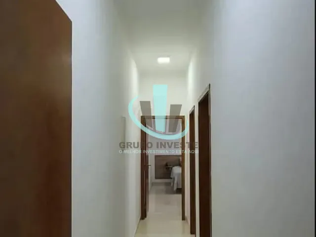 Casa com 200m² 2 quartos e 2 banheiros, à venda, no bairro Jardim Marialice em Araraquara