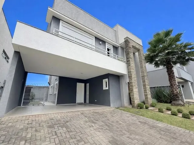 Casa com 251m² 4 quartos e 3 banheiros, à venda, no bairro Santa Felicidade em Curitiba