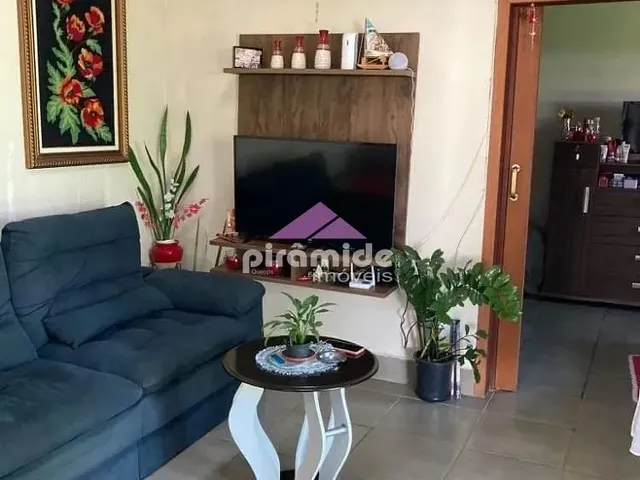 Casa com 780m² 1 quarto e 1 banheiro, à venda, no bairro Praia das Palmeiras em Caraguatatuba