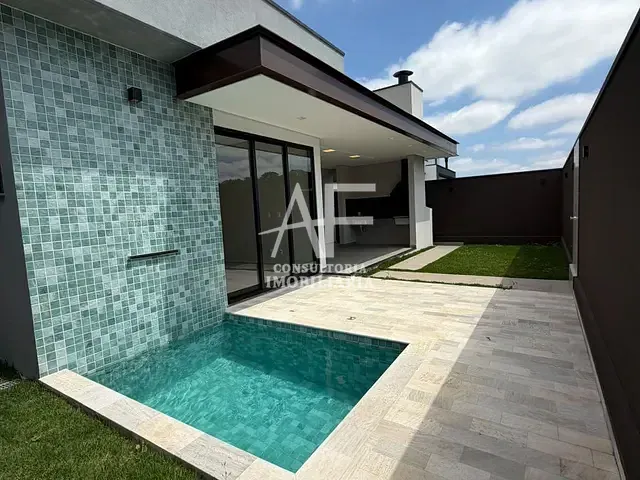 Casa com 327m² 3 quartos e 4 banheiros, à venda, no bairro Loteamento Residencial Fazenda Casa Grande em Taubaté