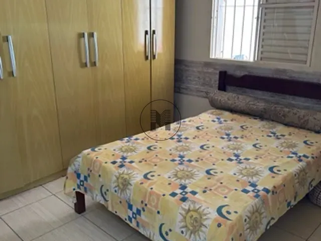 Casa com 250m² 2 quartos e 2 banheiros, à venda, no bairro Jardim David Fernandes Coelho em Guaratinguetá