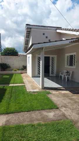 Casa com 480m² 3 quartos e 2 banheiros, à venda, no bairro Residencial Hípica Jaguari em Bragança Paulista