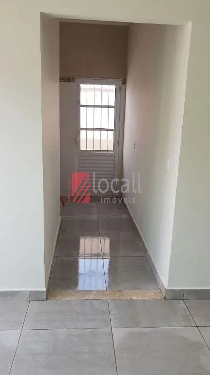 Casa de Condomínio com 3 quartos à venda, 135m² — foto 4 de 11
