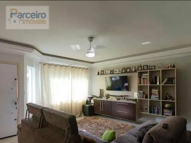 Casa 3 quartos e 3 banheiros, à venda, no bairro Jardim Brasília (Zona Leste) em São Paulo