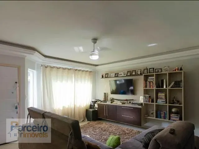 Casa 3 quartos e 3 banheiros, à venda, no bairro Jardim Brasília (Zona Leste) em São Paulo