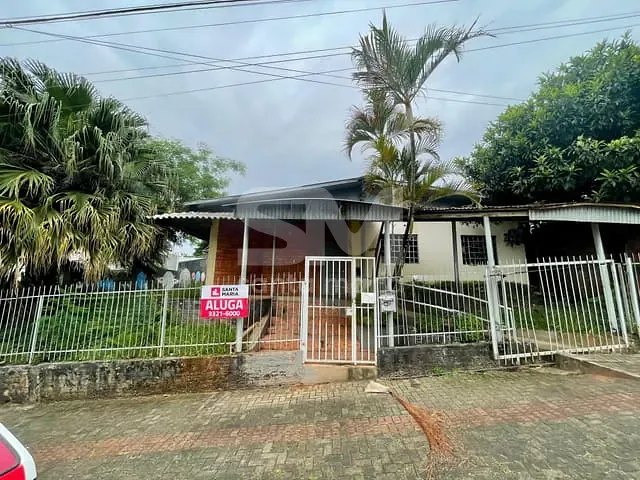 Casa para alugar, no bairro Centro em Chapecó