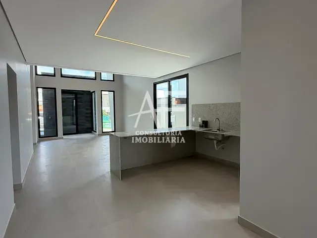 Casa com 327m² 3 quartos e 5 banheiros, à venda, no bairro Loteamento Residencial Fazenda Casa Grande em Taubaté