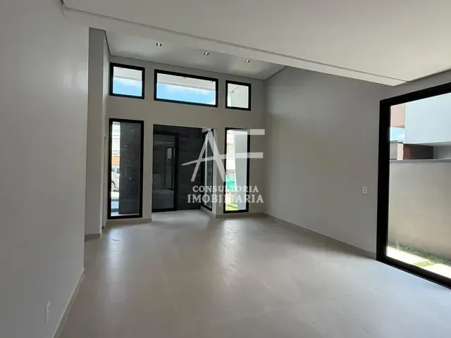 Casa com 327m² 3 quartos e 5 banheiros, à venda, no bairro Loteamento Residencial Fazenda Casa Grande em Taubaté