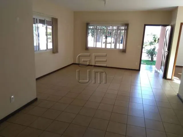 Casa com 550m² 5 quartos e 5 banheiros, à venda, no bairro Terra Bonita em Londrina