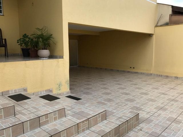 Foto do Casa - Casa tipo sobrado na zona Norte de Londrina  3 dormitórios sendo 1 suíte, 3 vagas - Jd. Coliseu  - à venda, Honda II, Londrina, PR | Guepardo Imob