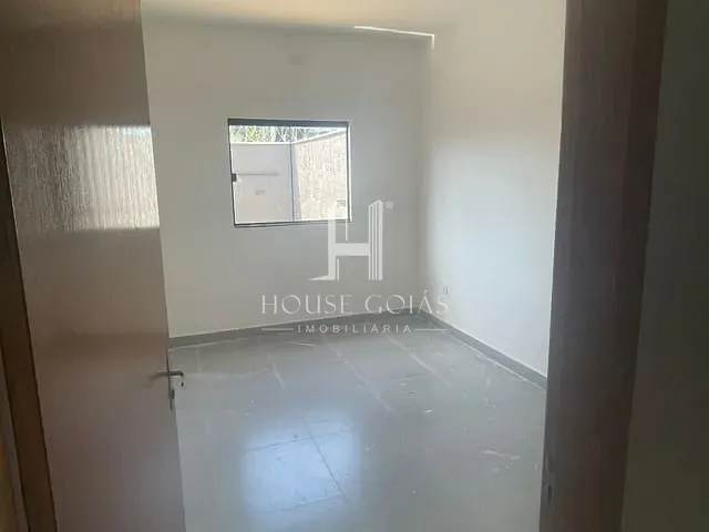 Casa com 115m² 2 quartos e 2 banheiros, à venda, no bairro Residencial Buena Vista IV em Goiânia