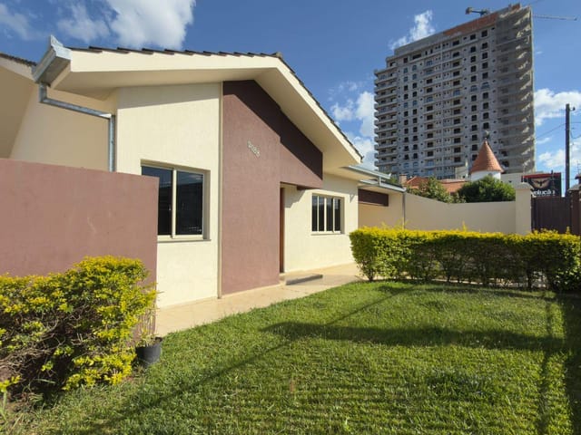 Casa comercial ou residencial com 4 dormitórios para alugar - Órfãs