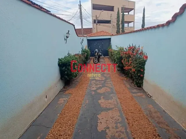 Casa com 622m² 4 quartos e 2 banheiros, à venda, no bairro Sumarezinho em Ribeirão Preto