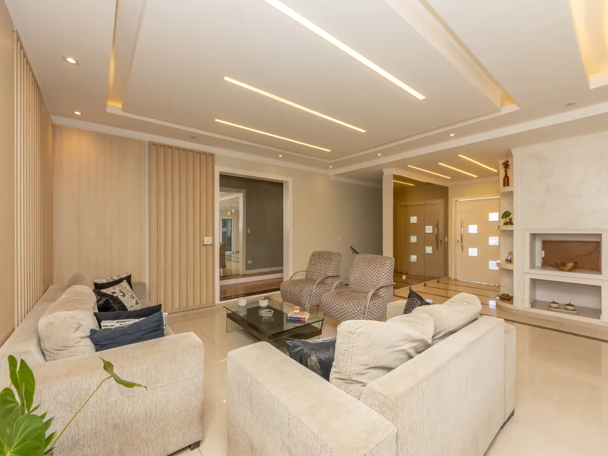 Casa em condomínio para venda com 4 quartos, 433m²
