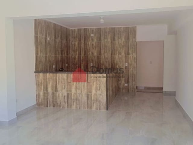 Casa com 204m², à venda, no bairro Res. Santa Clara em Pindamonhangaba