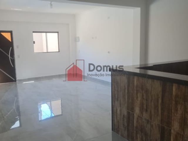 Casa com 204m², à venda, no bairro Res. Santa Clara em Pindamonhangaba