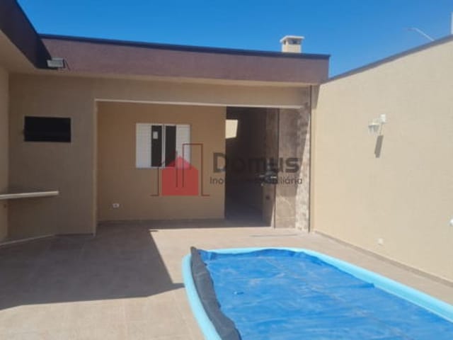 Casa com 204m², à venda, no bairro Res. Santa Clara em Pindamonhangaba