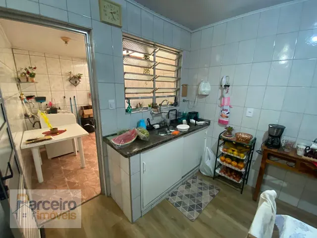 Casa com 180m² 4 quartos e 2 banheiros, à venda, no bairro Vila Matilde em São Paulo