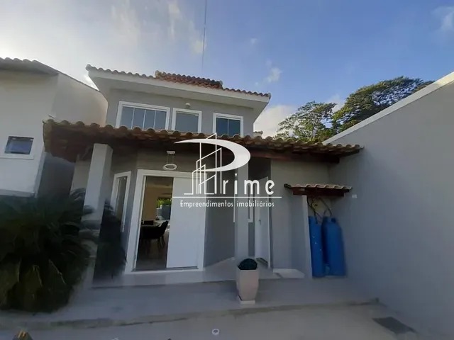 Casa com 200m² 3 quartos e 4 banheiros, à venda, no bairro Itaipu em Niterói