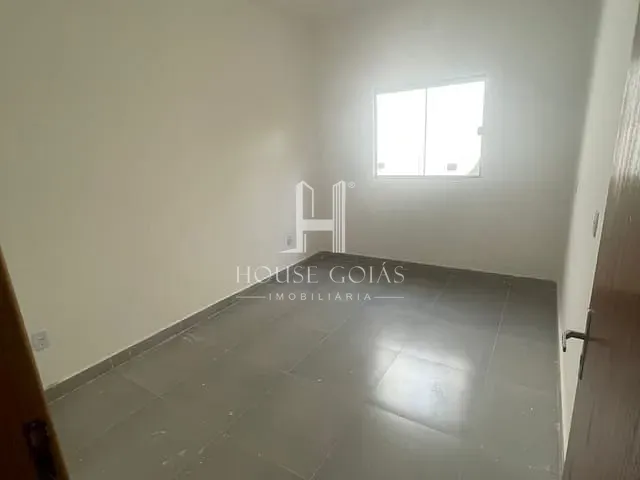 Casa com 115m² 2 quartos e 2 banheiros, à venda, no bairro Residencial Buena Vista IV em Goiânia
