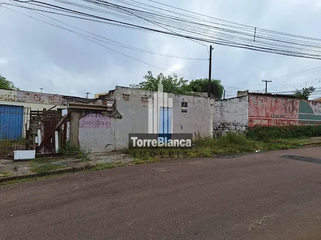 Casa com 581m² 3 quartos e 1 banheiro, à venda, no bairro Neves em Ponta Grossa