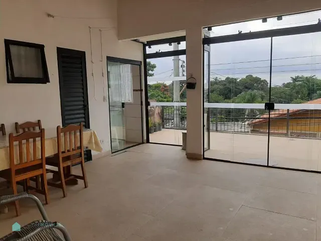 Casa com 250m² 3 quartos e 7 banheiros, à venda, no bairro Parque São Luís em São Paulo