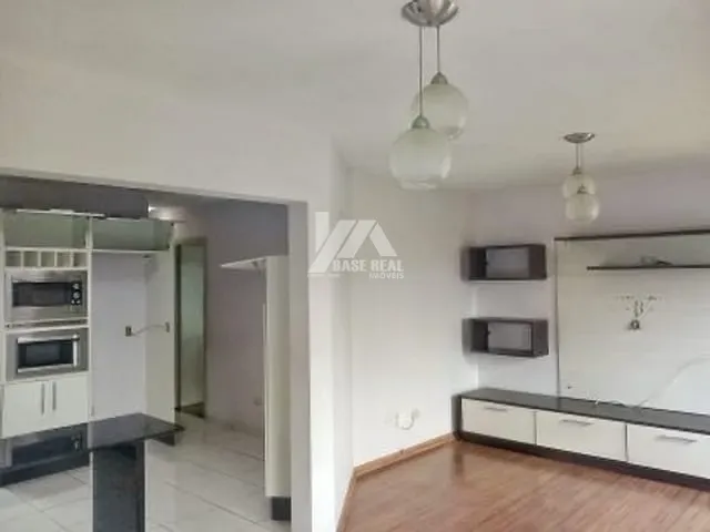 Casa com 260m² 2 quartos e 1 banheiro, à venda, no bairro Boqueirão em Guarapuava